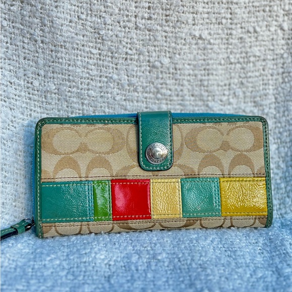 Coach • Y2K Signature Patent Color Block Wallet - Picture 1 of 8